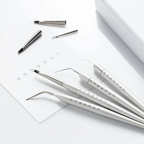 Endopen - универсальный инструмент со съемными насадками для эндодонтии и выполнения реставраций